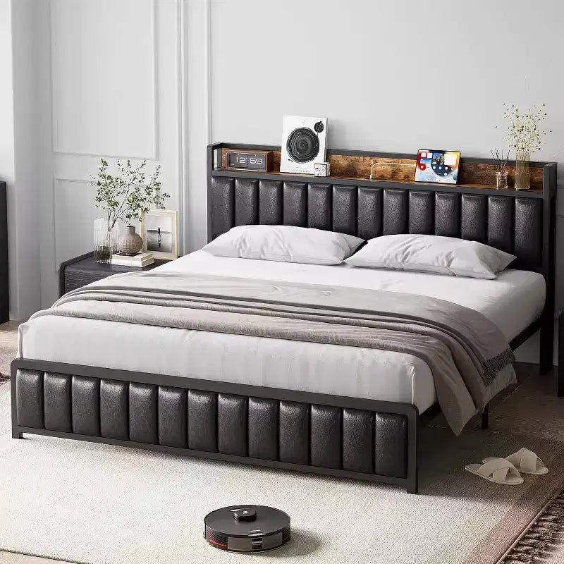 Struttura letto imbottita con contenitore nella testiera, porte USB e robuste doghe in metallo