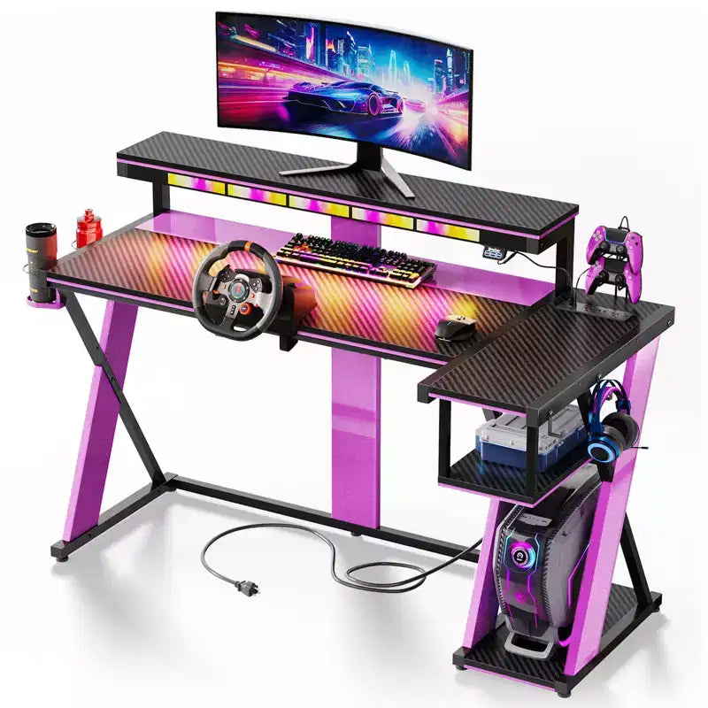 Scrivania da Gaming a L da 105,6 cm/144,8 cm con Supporto Monitor, Presa di Corrente, Luci LED, Portabicchieri e Supporto Controller