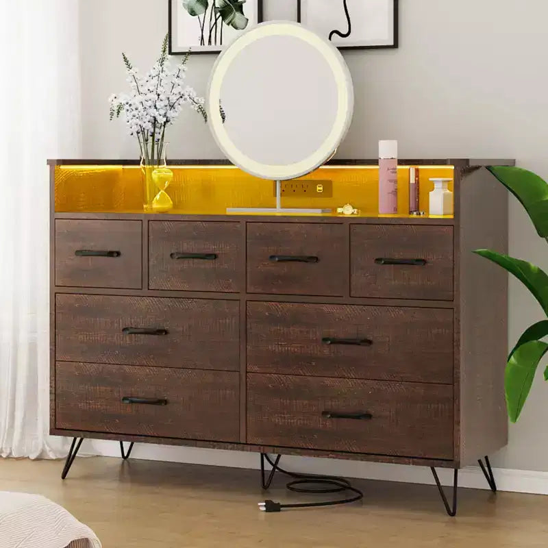 Cassettiera con presa di corrente e luci a LED, cassettiera a 8 cassetti in legno per camera da letto, cassettiera moderna per armadio, soggiorno