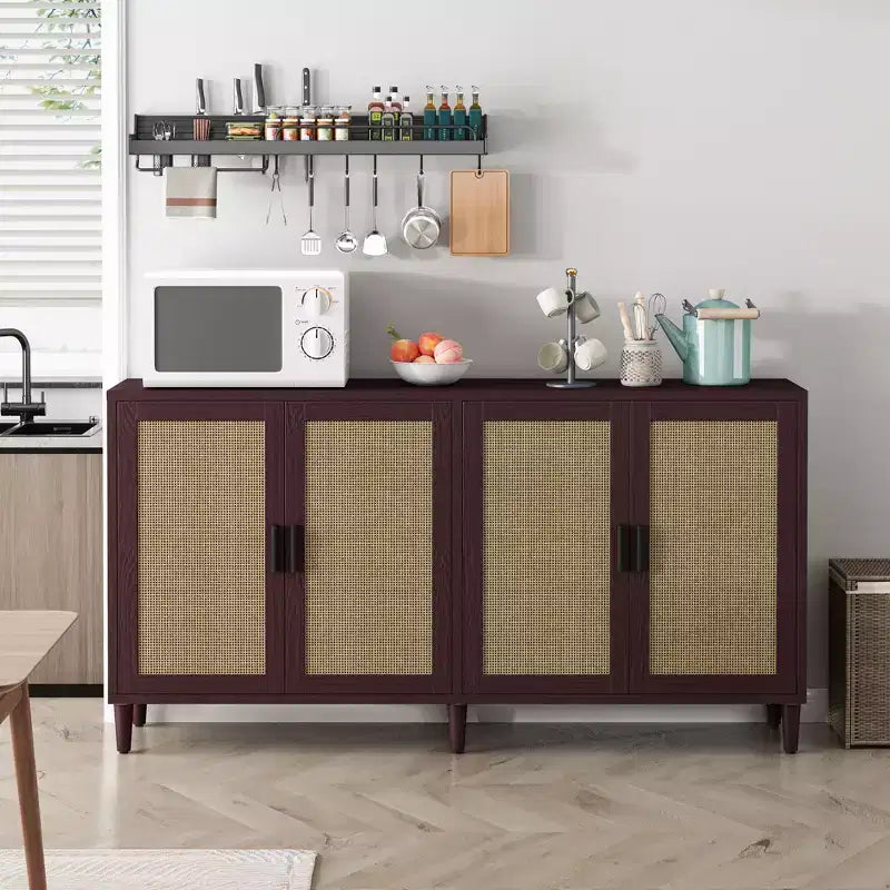 Credenza decorativa rustica in rattan con 4 ante e ripiani regolabili, Mobile buffet per cucina sala da pranzo