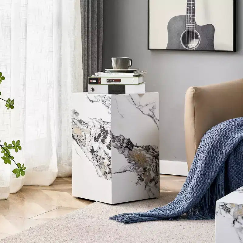 Tavolino moderno in MDF con texture in marmo bianco, base a piedistallo, 50 cm A