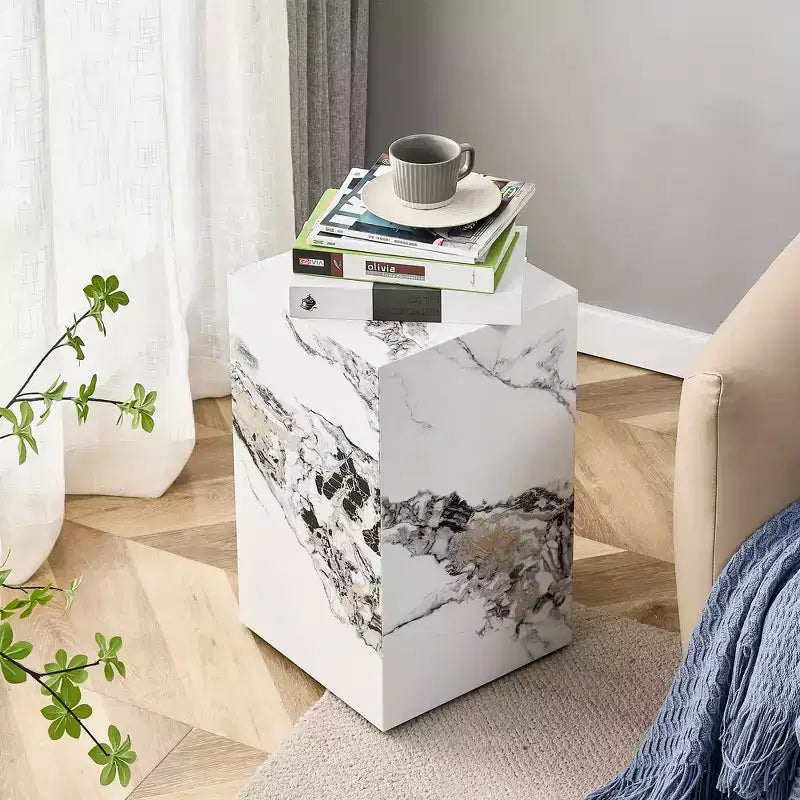 Tavolino moderno in MDF con texture in marmo bianco, base a piedistallo, 50 cm A